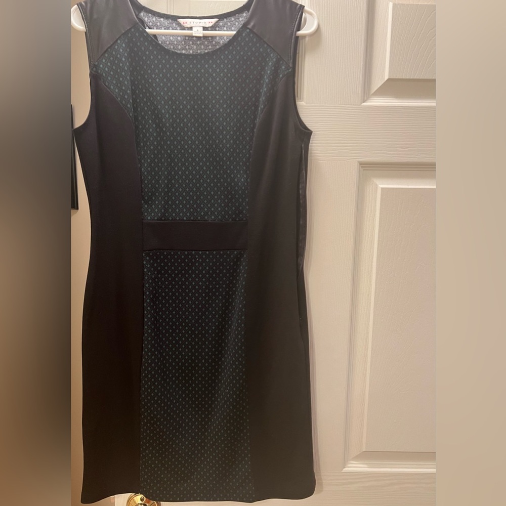 Women’s Summer Dresses - Picture 16 of 16